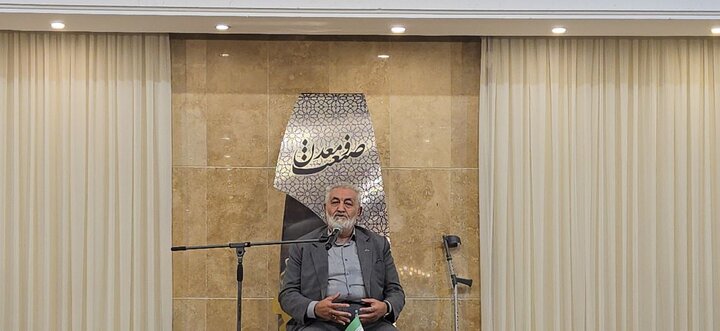 تلاش صنعتگران برای روشن ماندن تولید