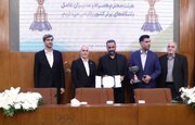 تقدیر از فولاد مبارکه سپاهان در آیین تجلیل از باشگاه‌های برتر کشور