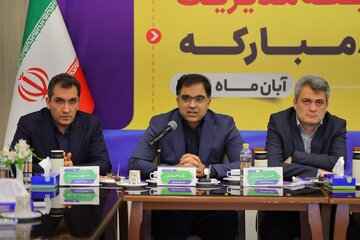 اولویت ما تأمین نیاز داخل و مصارف ارزی موردنیاز فولاد مبارکه است