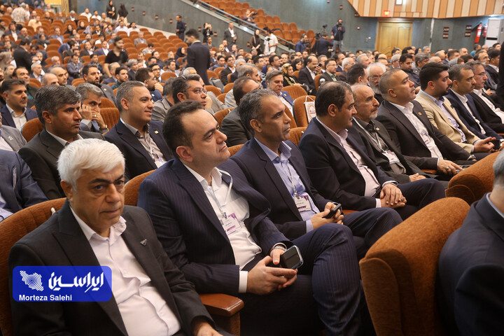 آغاز رسمی سمپوزیوم فولاد با حضور گروه فولاد مبارکه/دانشگاه صنعتی اصفهان سالن شیخ بهایی/۱۴۰۵.۰۸.۰۵/عکاس مرتضی صالحی