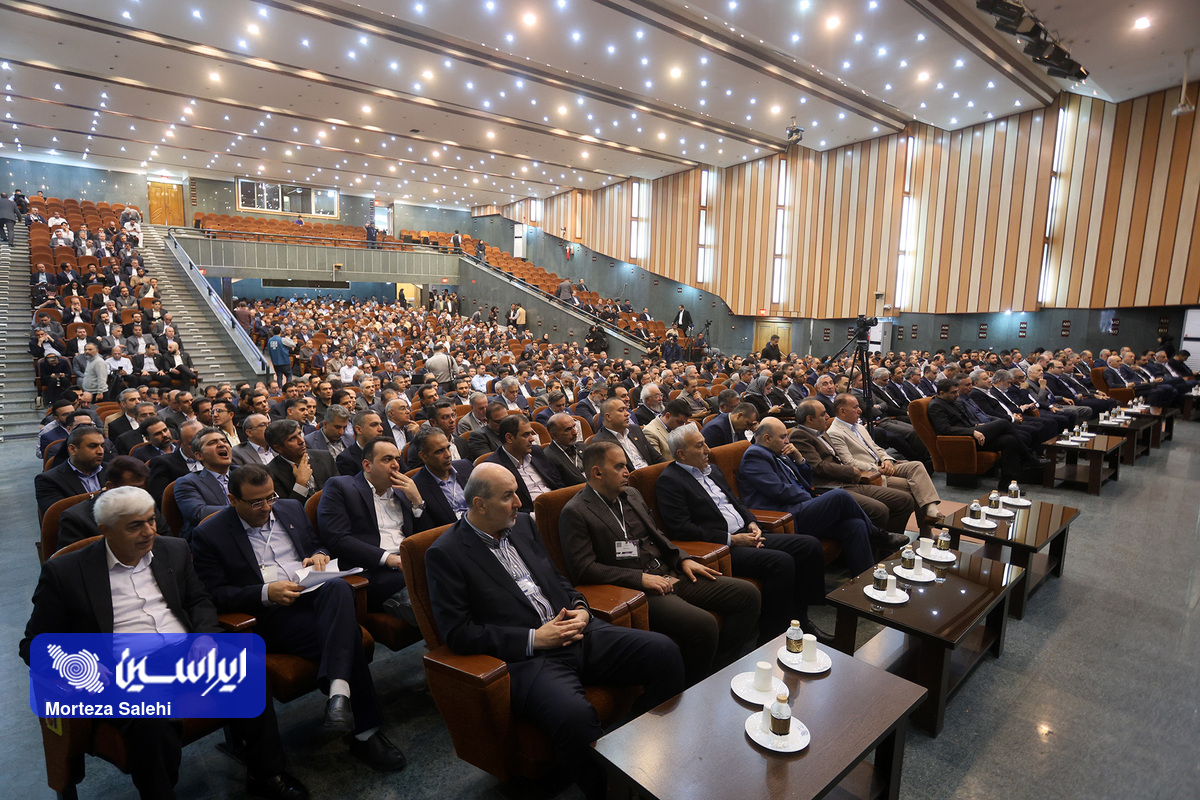 سمپوزیوم فولاد ۴۰۵ رسماً آغاز به کار کرد